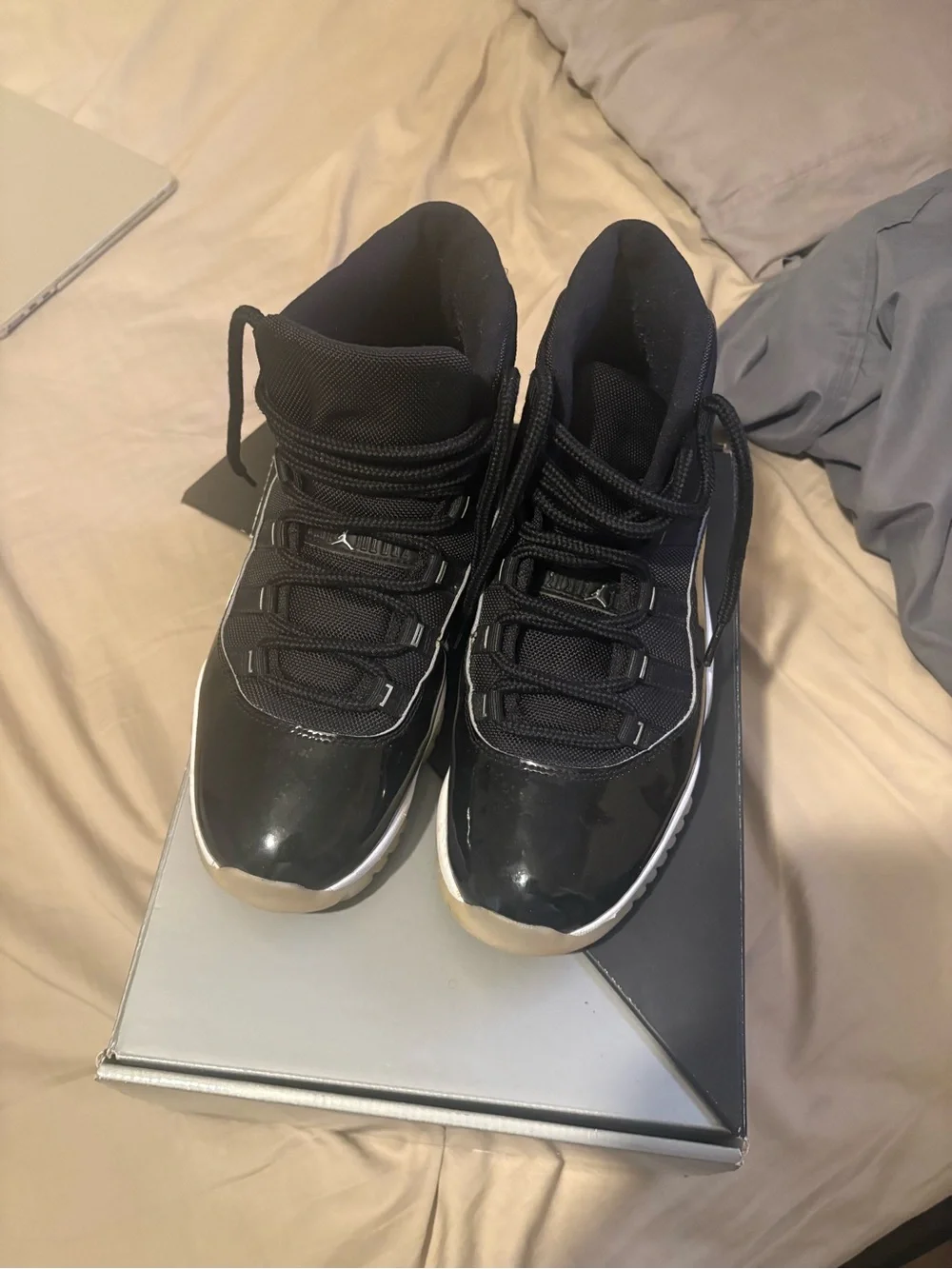 Jordan 11 Jubilee size 11